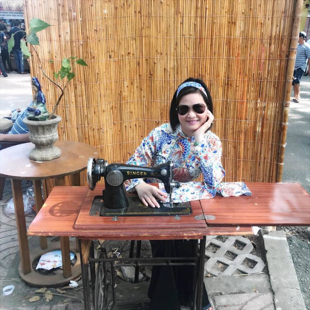 Meet your Posher, Lily